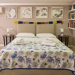 Poseidon\'S Creek - Luxury Apartment